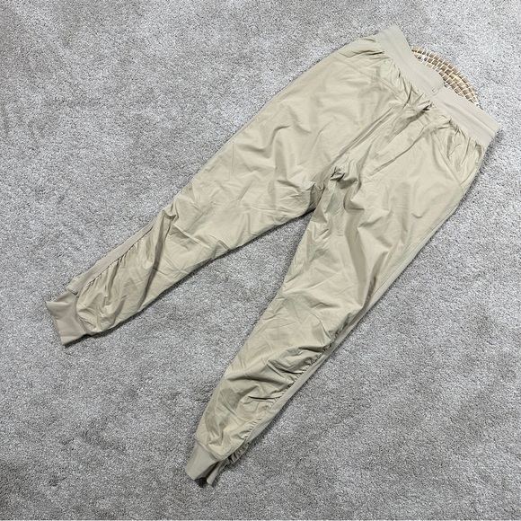 Lululemon Women’s Beyond the Studio 7/8 Jogger Pants Pull On in Trench Size 6 - Picture 7 of 16